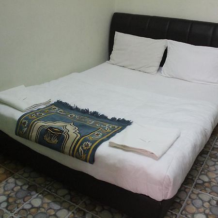 Netasha Holiday Inn Tanah Rata Buitenkant foto