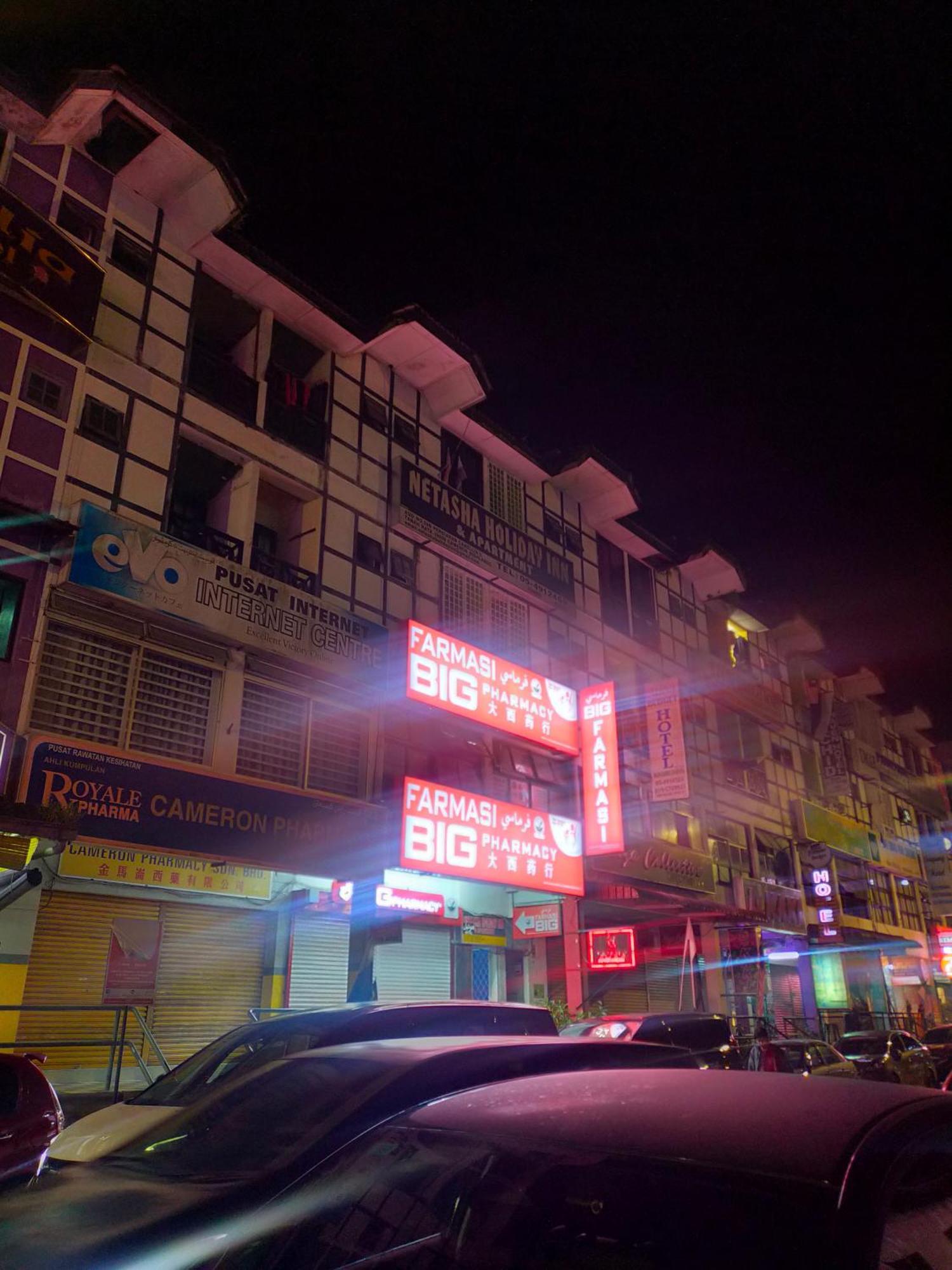 Netasha Holiday Inn Tanah Rata Buitenkant foto