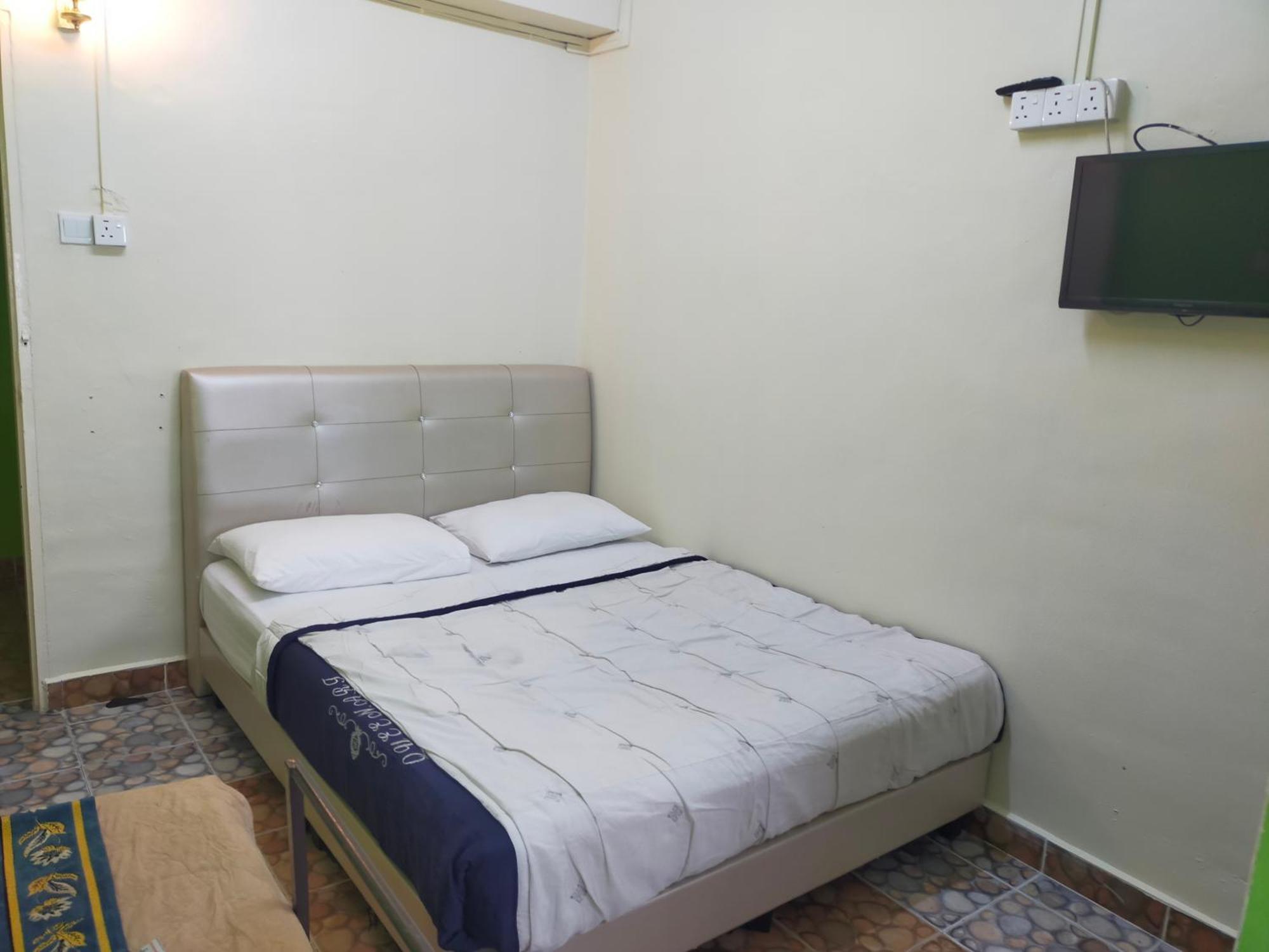Netasha Holiday Inn Tanah Rata Buitenkant foto