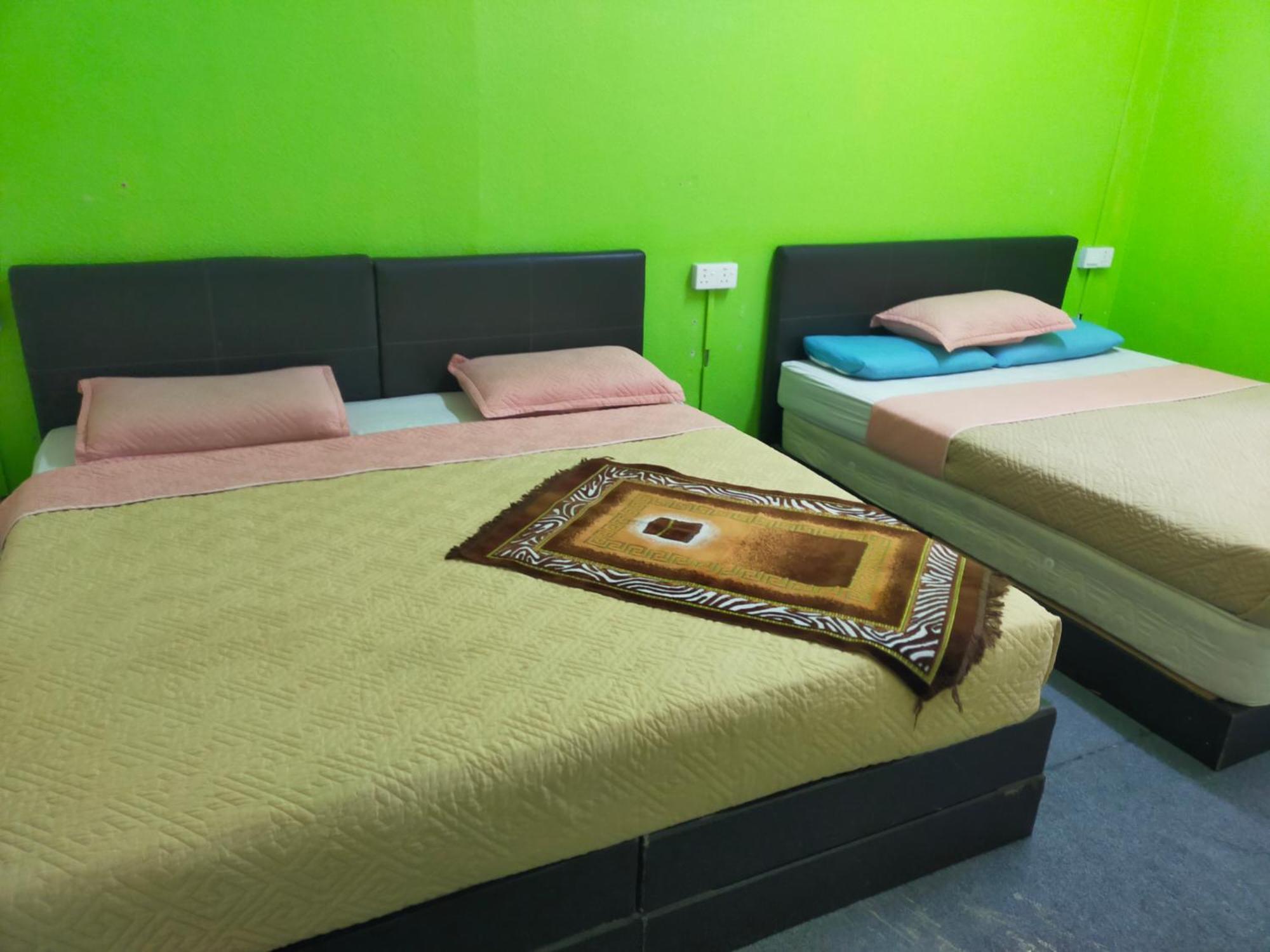 Netasha Holiday Inn Tanah Rata Buitenkant foto