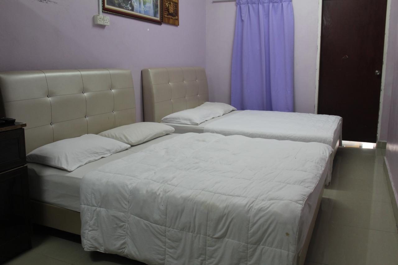 Netasha Holiday Inn Tanah Rata Buitenkant foto