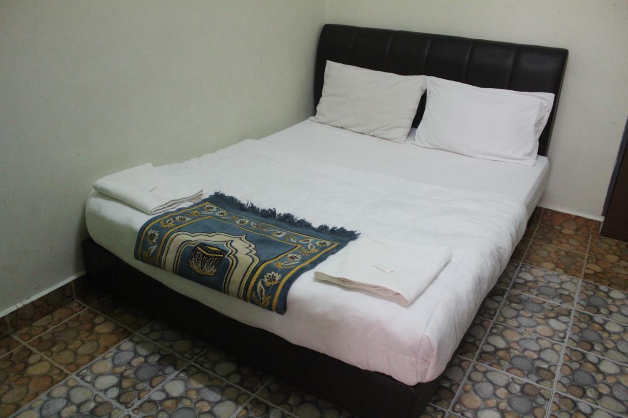 Netasha Holiday Inn Tanah Rata Buitenkant foto